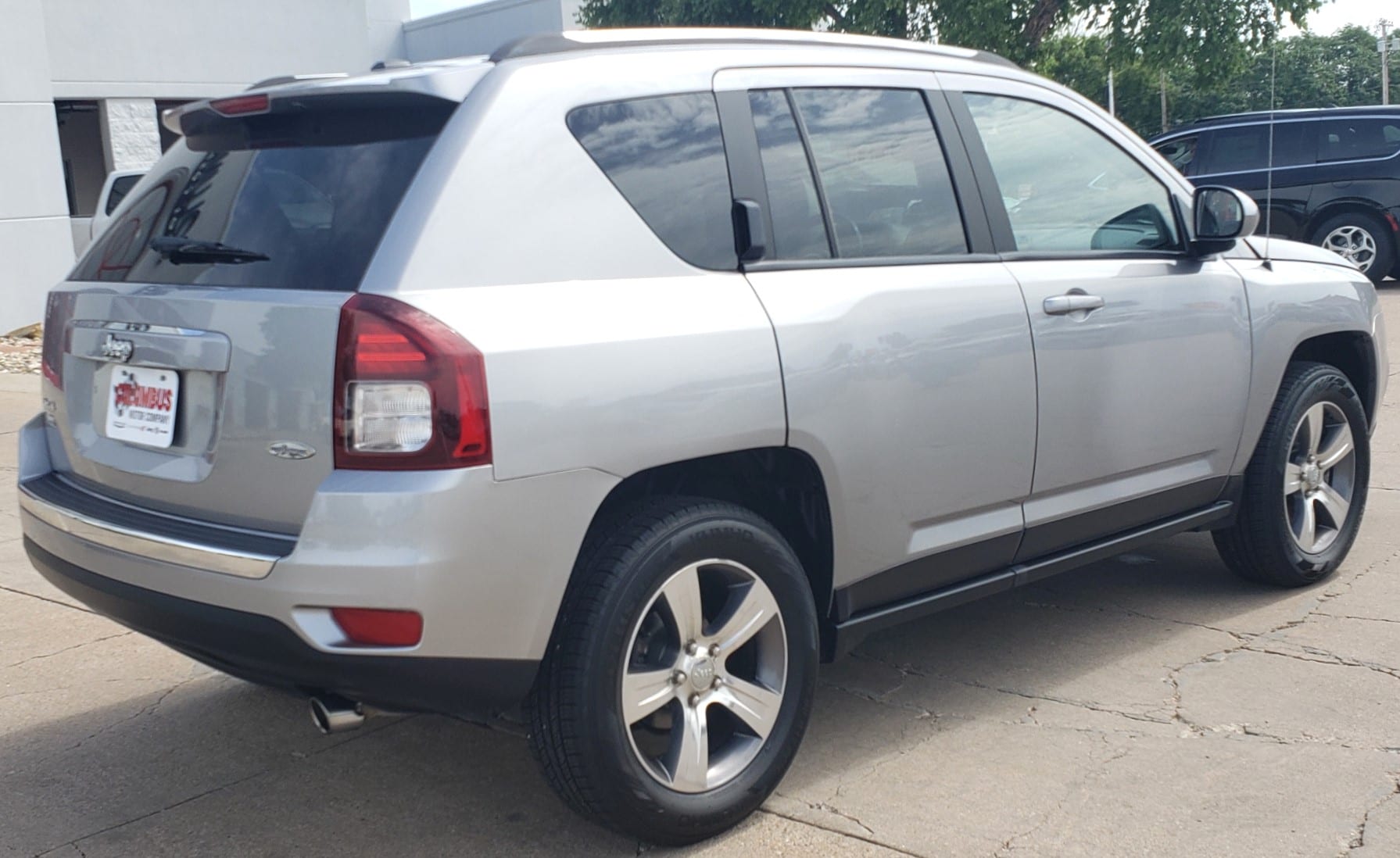 Used 2017 Jeep Compass High Altitude with VIN 1C4NJDEB9HD171693 for sale in Columbus, NE