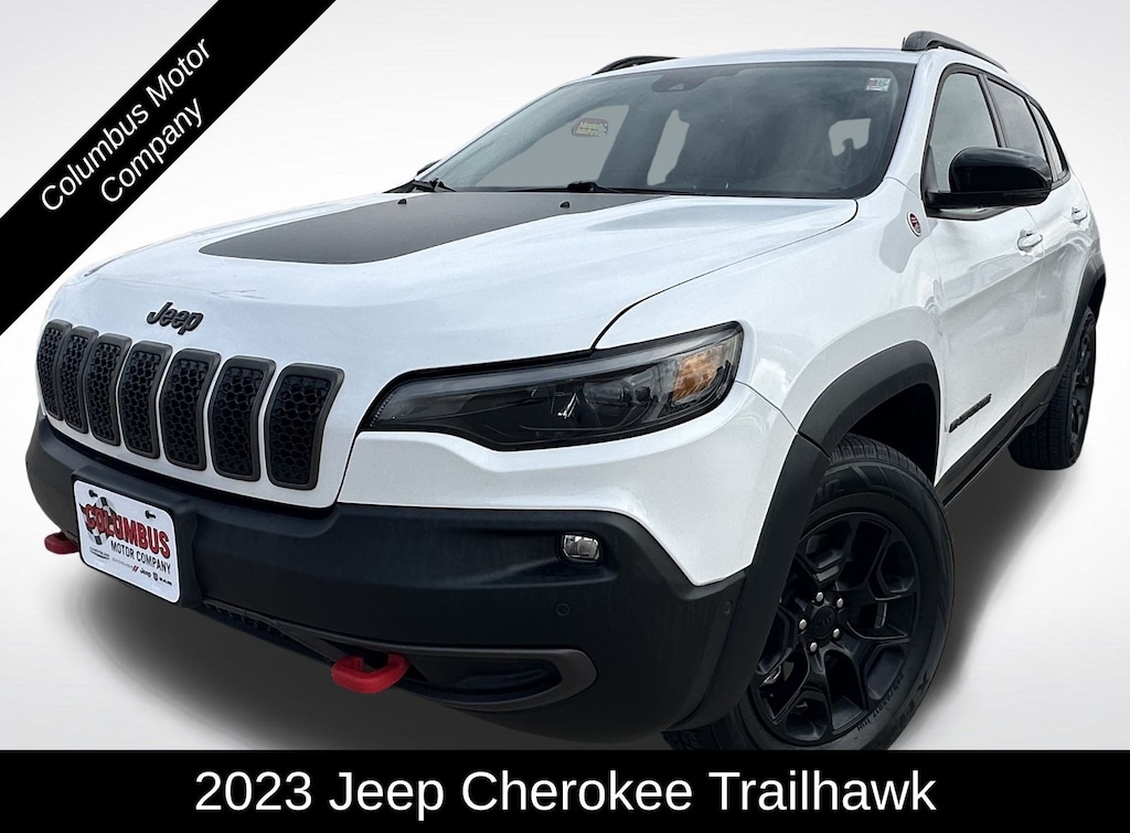 Used 2023 Jeep Cherokee Trailhawk SUV