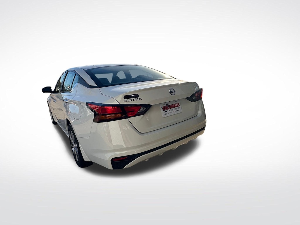 Used 2022 Nissan Altima 2.5 S Sedan