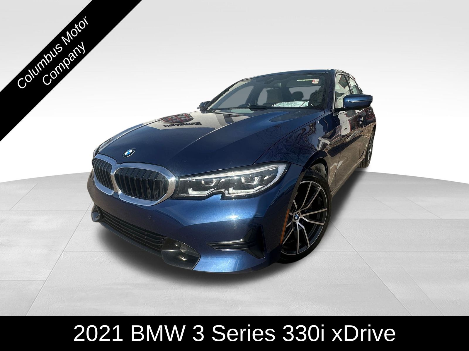 2021 BMW 3 Series 330i's photo