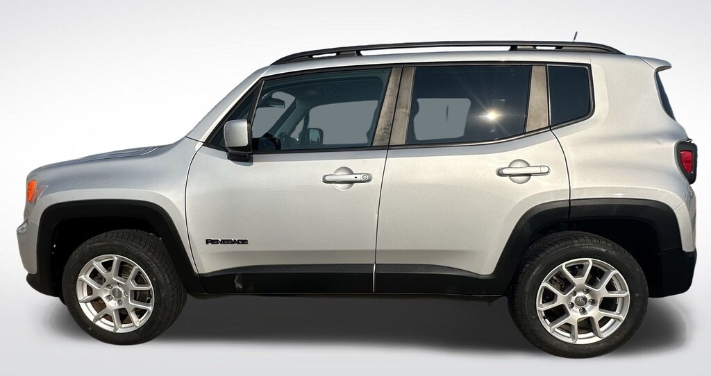 Used 2019 Jeep Renegade Latitude SUV