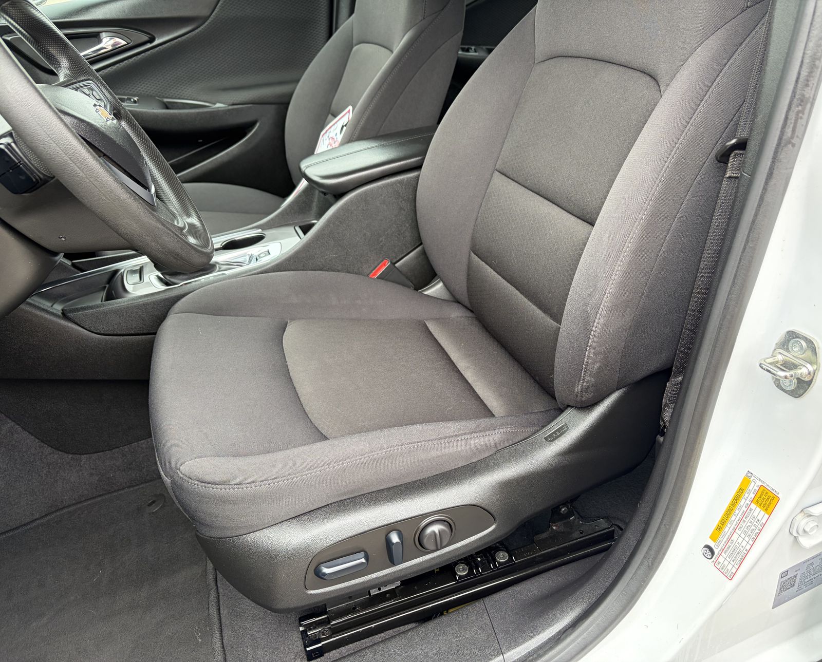 2023 Chevrolet Malibu 1LT - Photo 13
