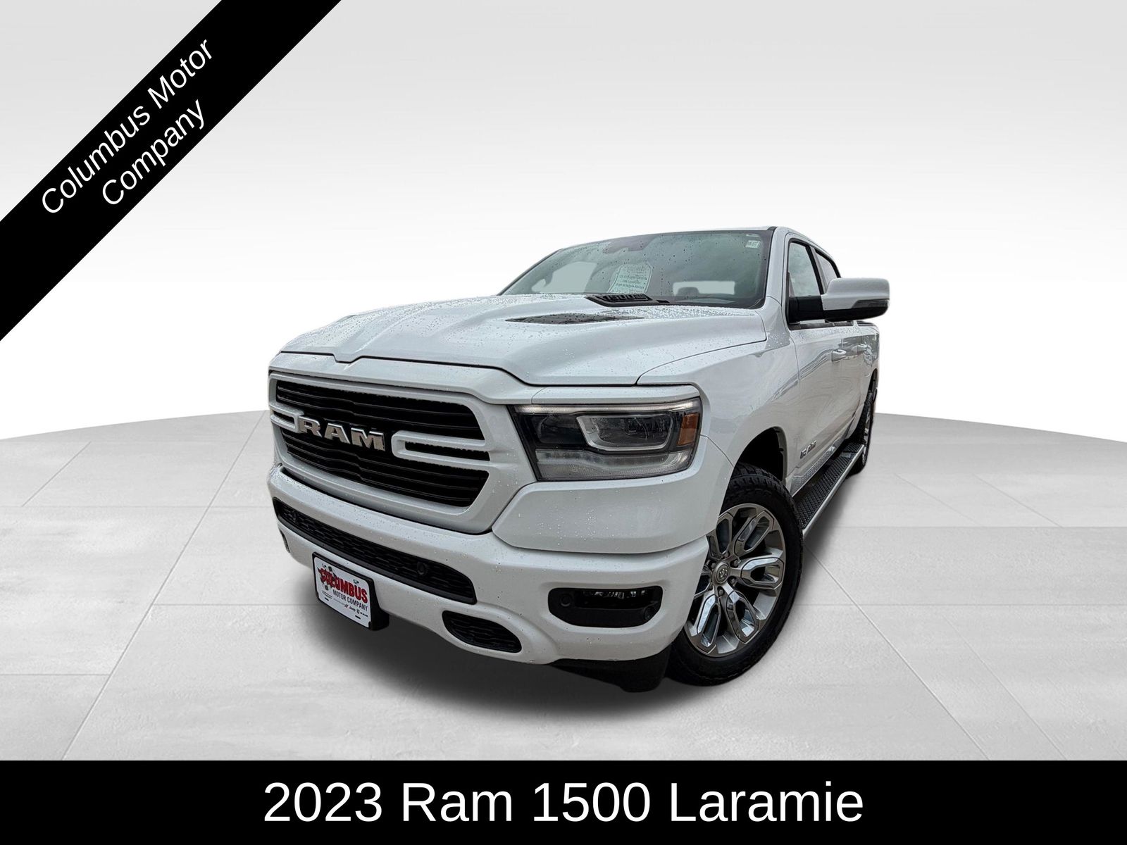 2023 RAM 1500 Laramie 4x4 Crew Cab 5'7's photo