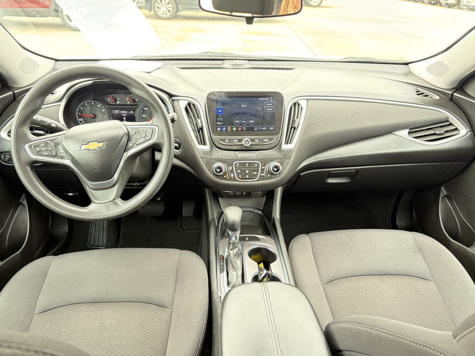 2023 Chevrolet Malibu 1LT - Photo 12
