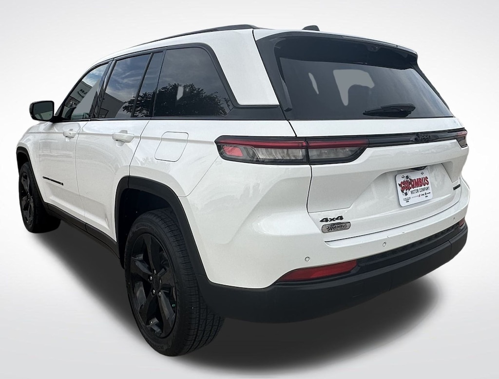 Used 2023 Jeep Grand Cherokee Limited SUV