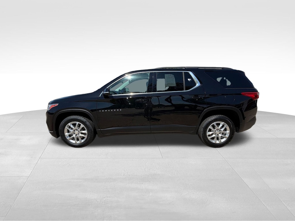 Used 2020 Chevrolet Traverse LT SUV
