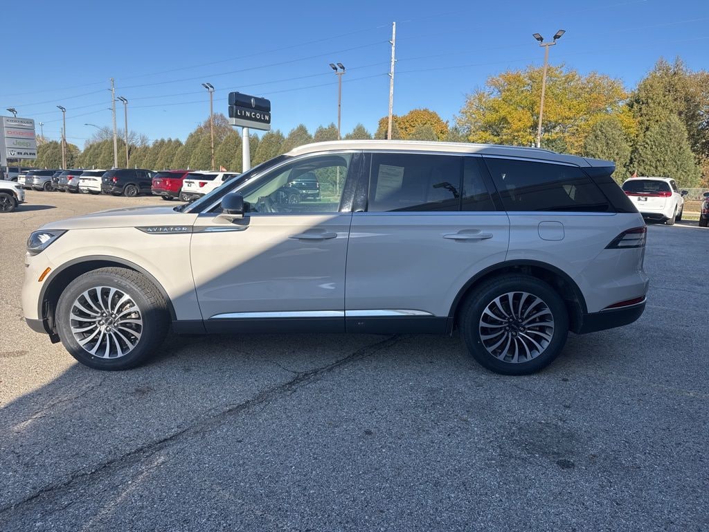 Used 2022 Lincoln Aviator Standard SUV