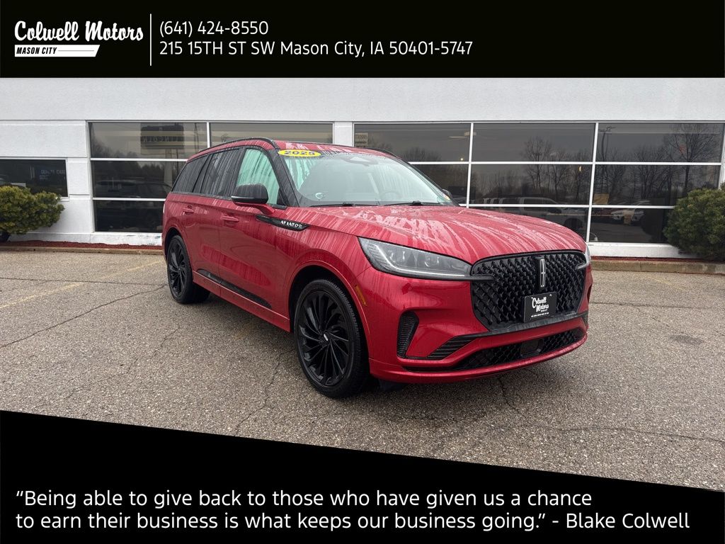 2025 Lincoln Aviator Reserve's photo