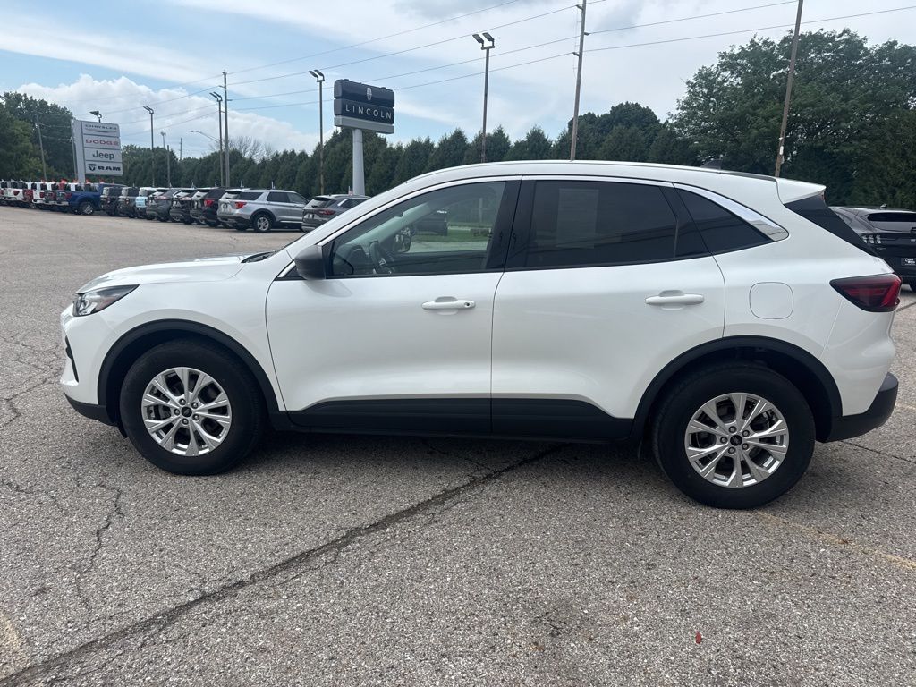 2023 Ford Escape Active photo 4