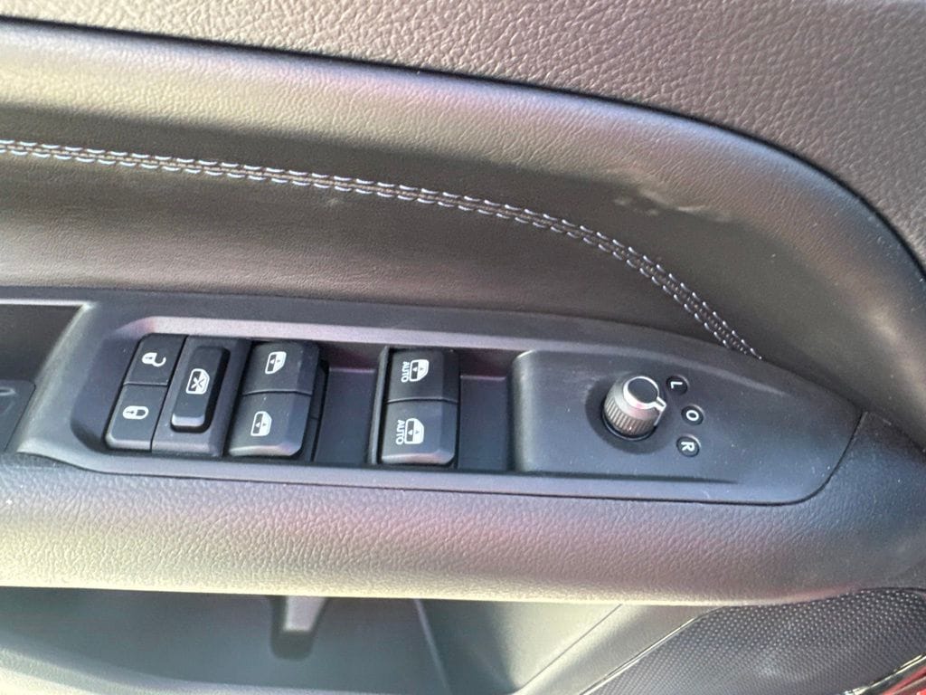 2026 Jeep Compass Latitude Altitude - Photo 12