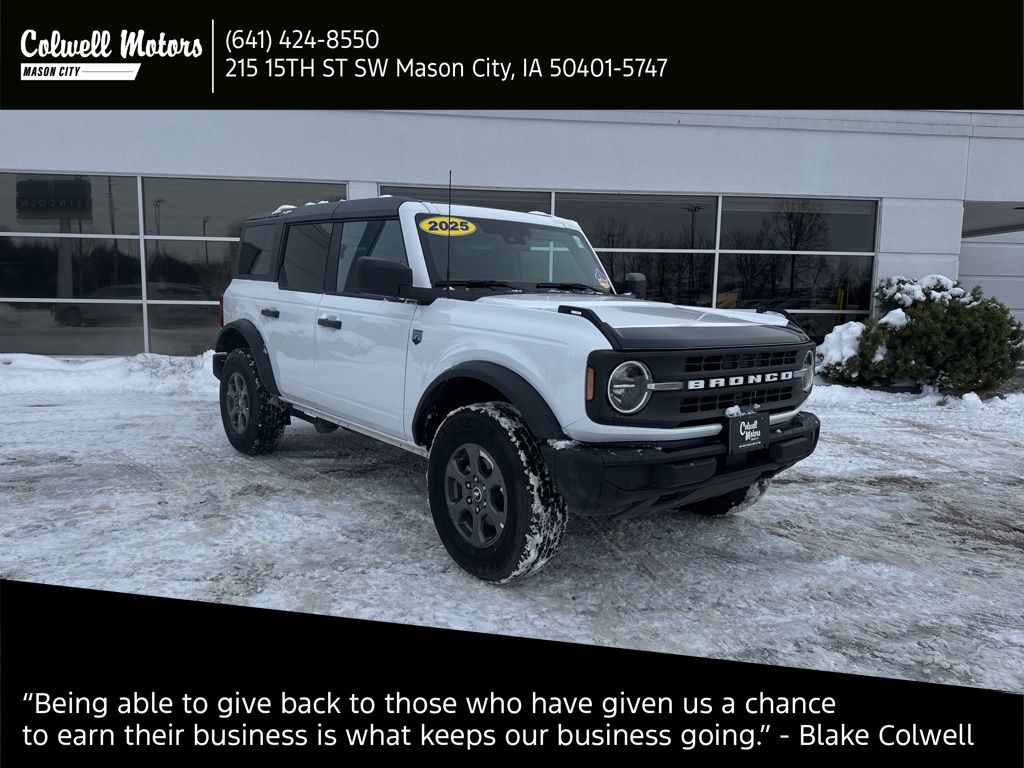 2025 Ford Bronco 4-Door Big Bend's photo