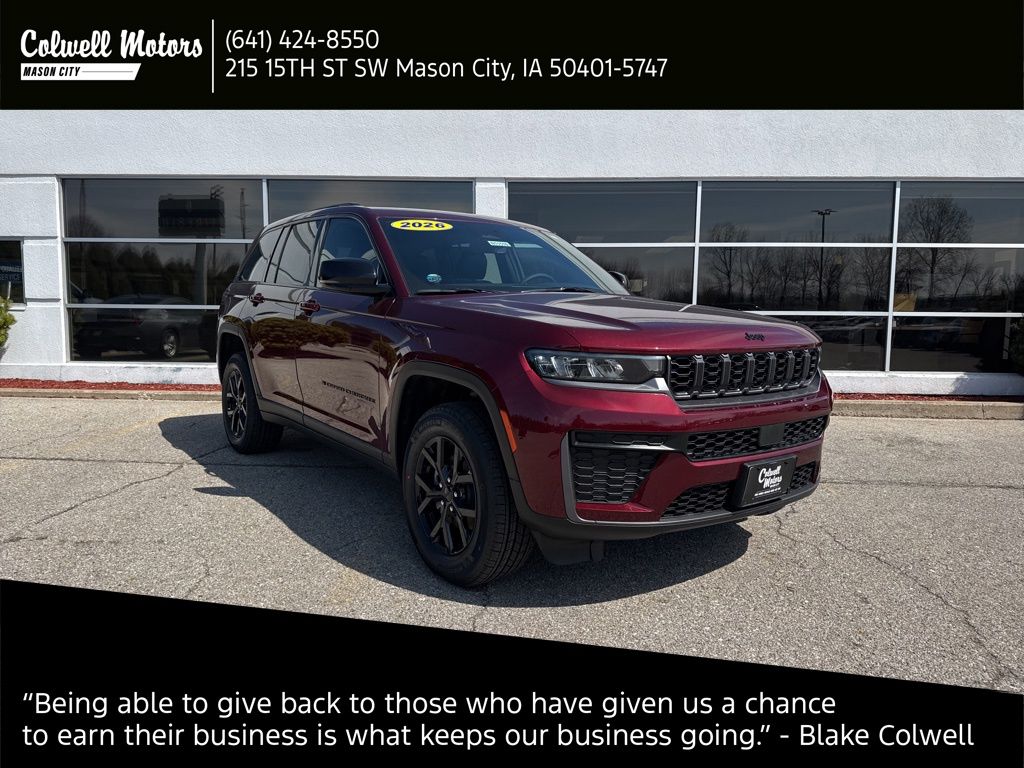 2026 Jeep Grand Cherokee Laredo Altitude 4x4's photo