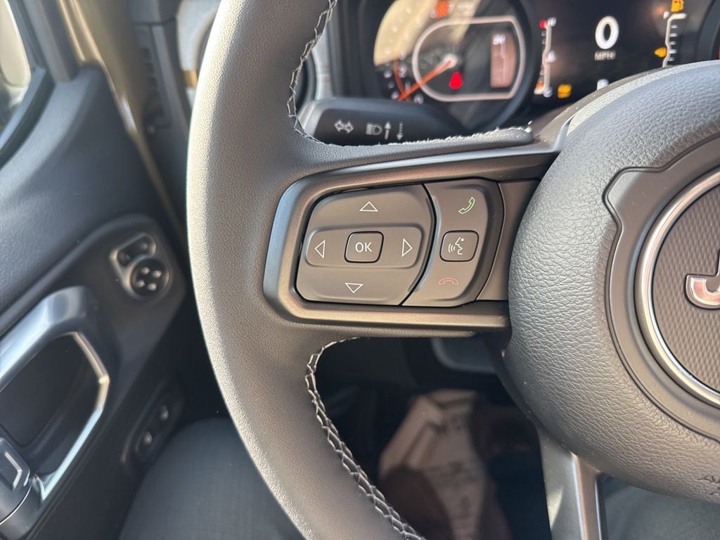 2026 Jeep Wrangler 4-Door Willys - Photo 11