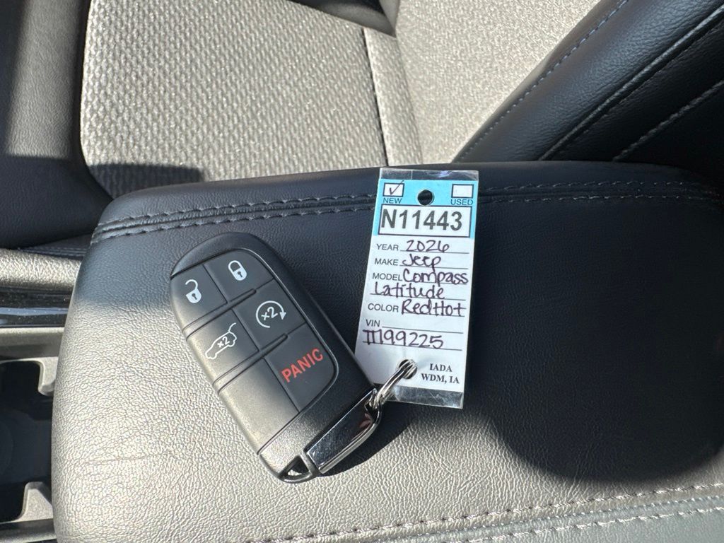 2026 Jeep Compass Latitude Altitude - Photo 24