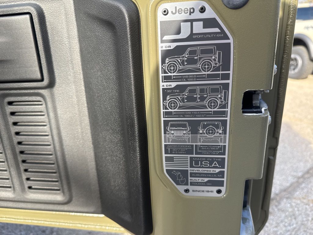 2026 Jeep Wrangler 4-Door Willys - Photo 21
