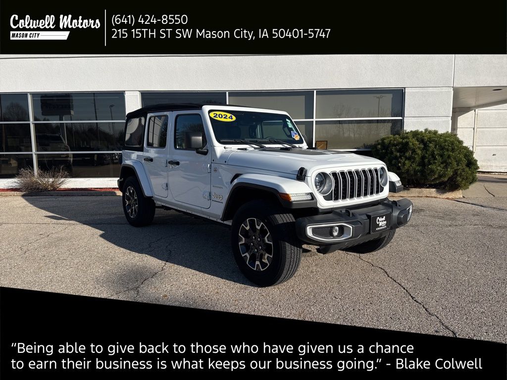 2024 Jeep Wrangler 4-Door Sahara's photo