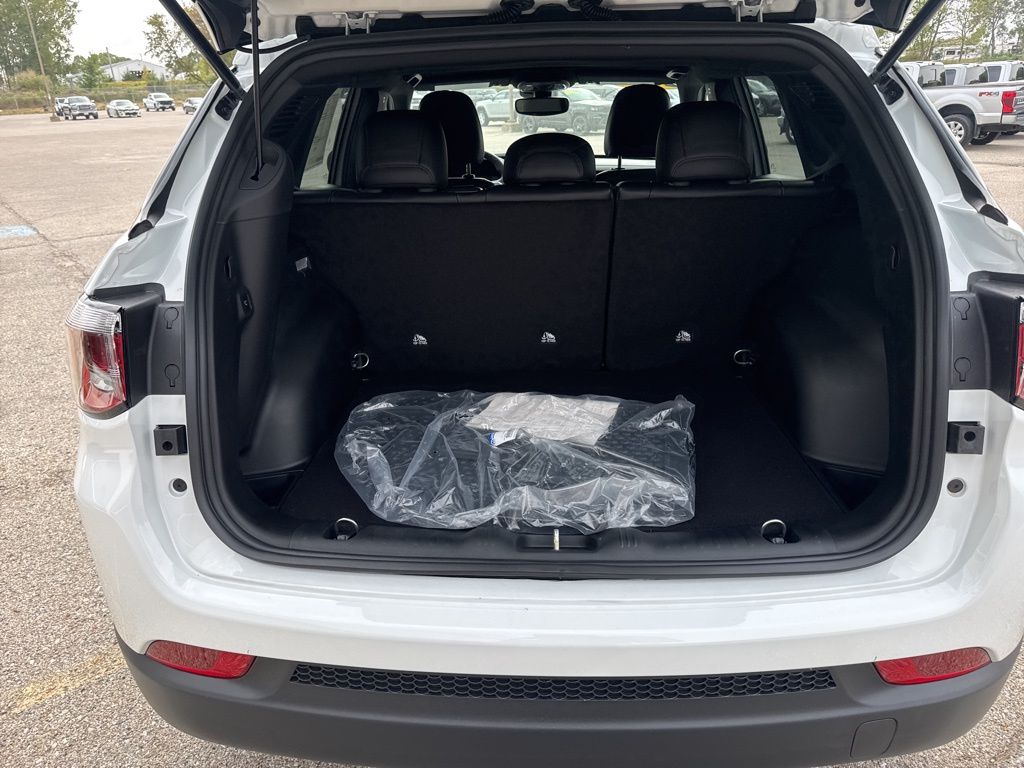 2026 Jeep Compass Altitude - Photo 20