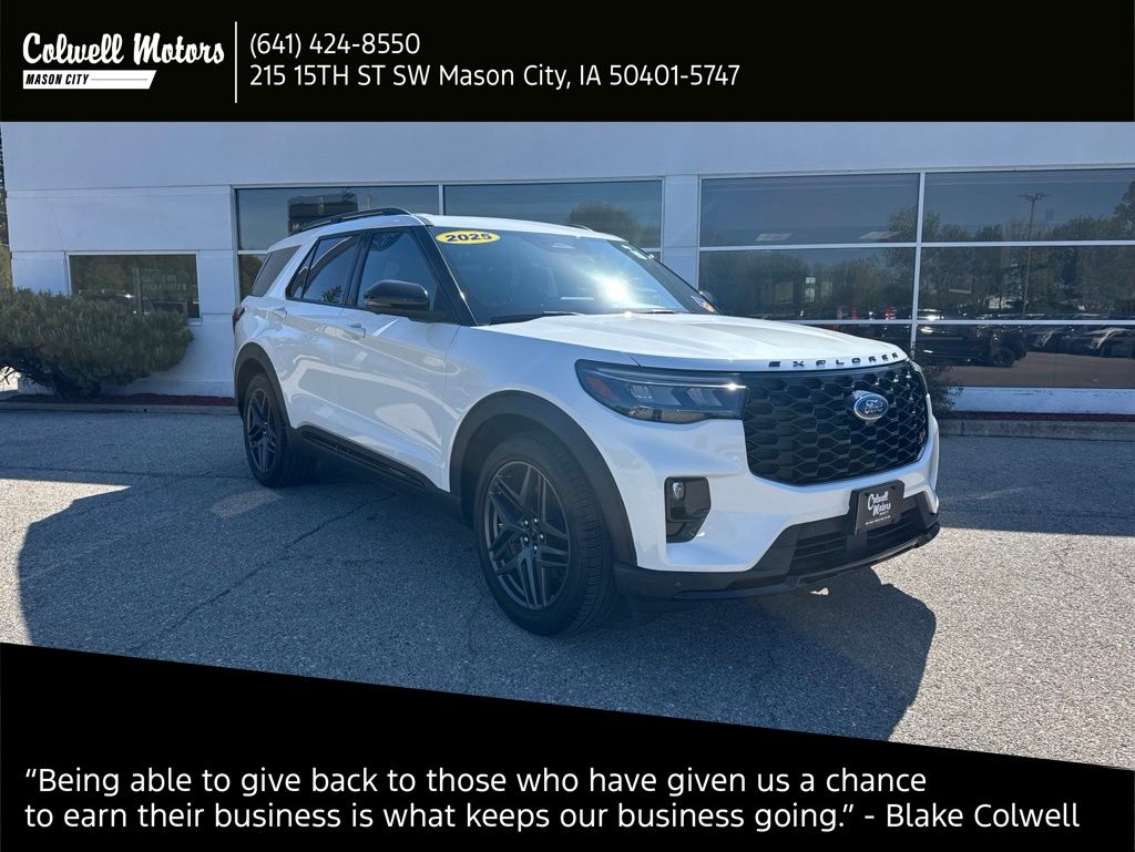 2025 Ford Explorer ST 4WD (PL535)'s photo