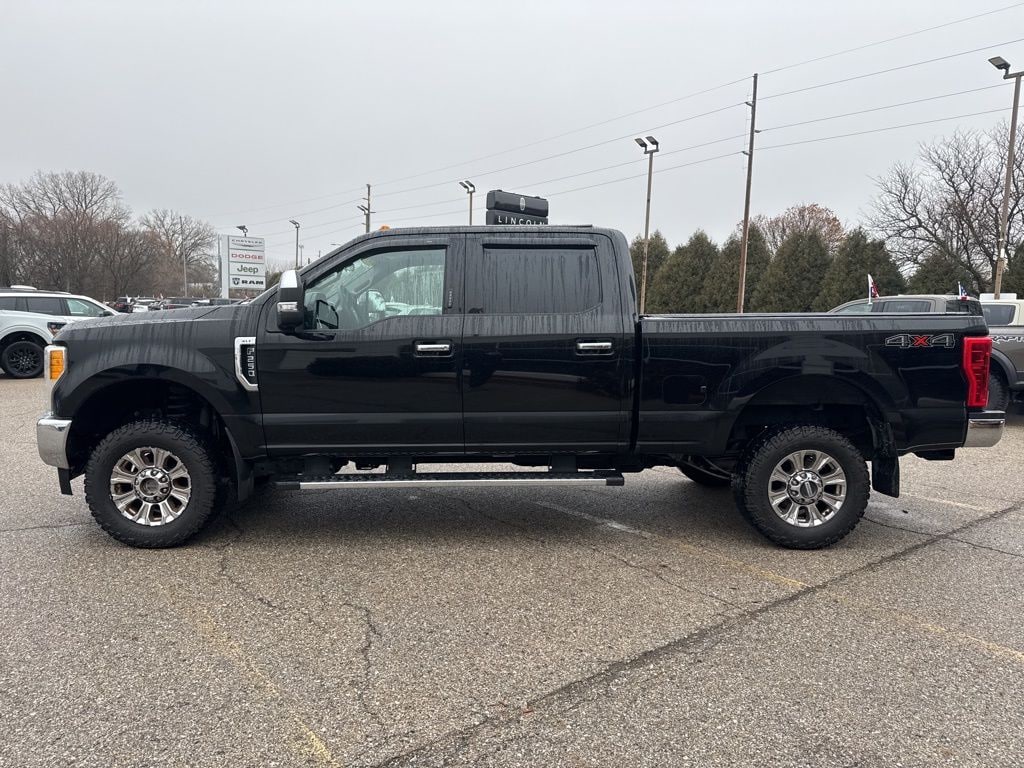 Used 2017 Ford F-250SD XLT Truck