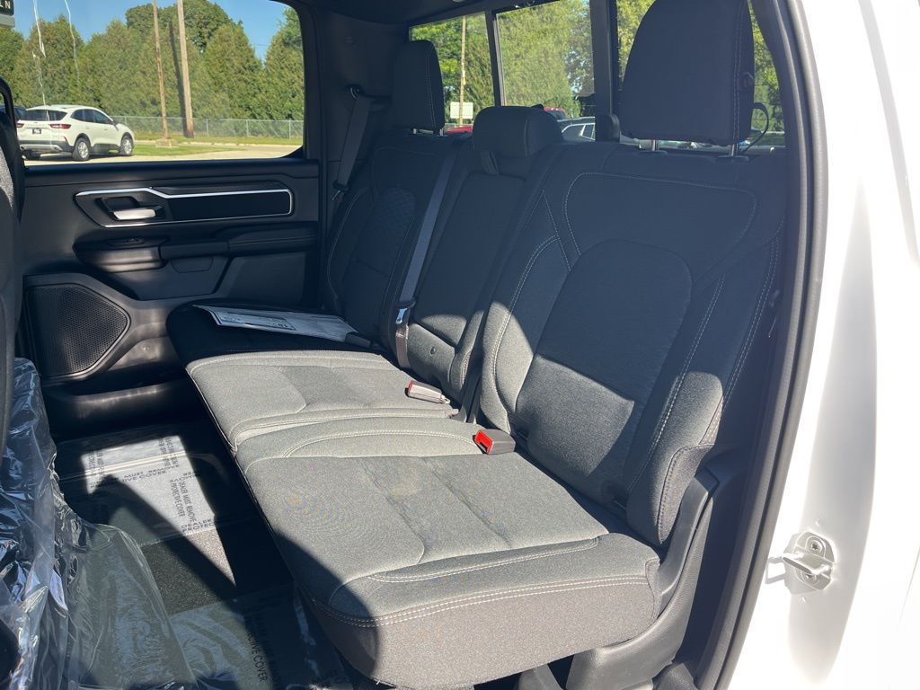 2026 RAM 1500 Big Horn/Lone Star - Photo 11