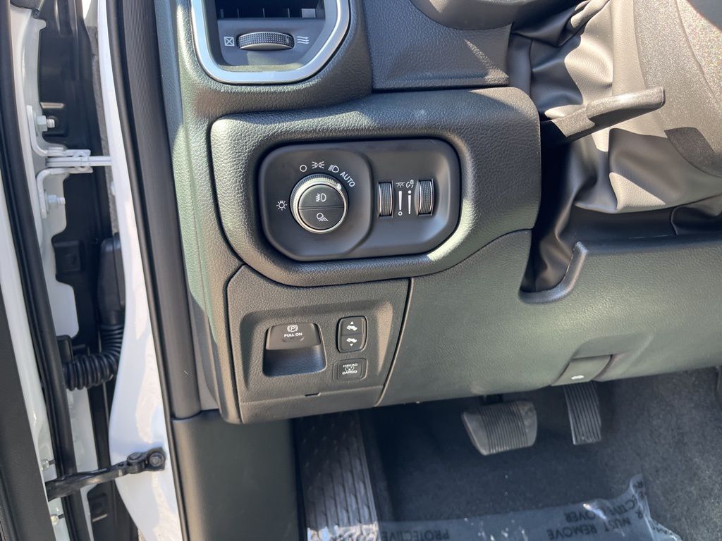 2026 RAM 1500 Big Horn/Lone Star - Photo 14