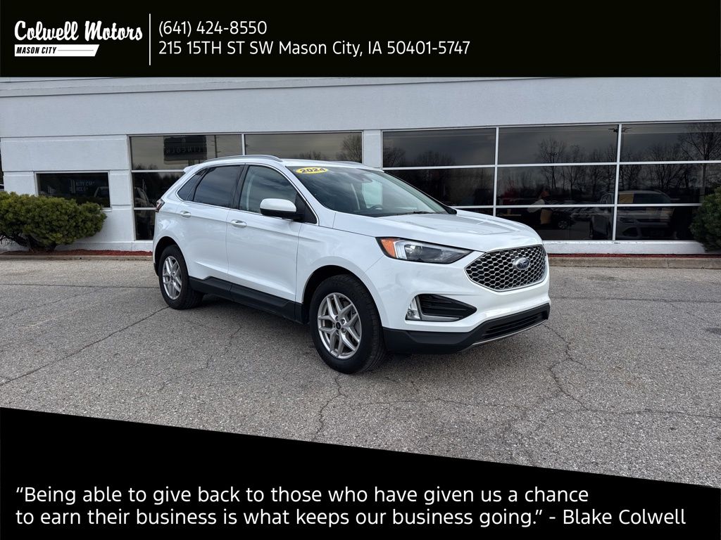 2024 Ford Edge SEL's photo