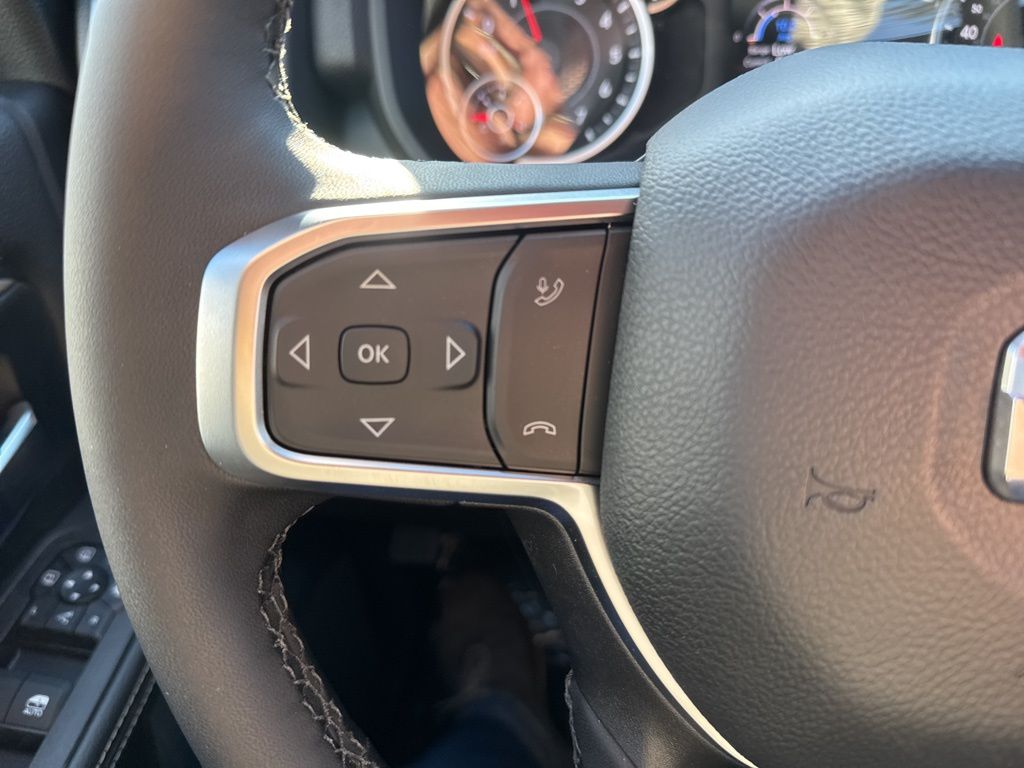 2026 RAM 3500 Big Horn - Photo 11