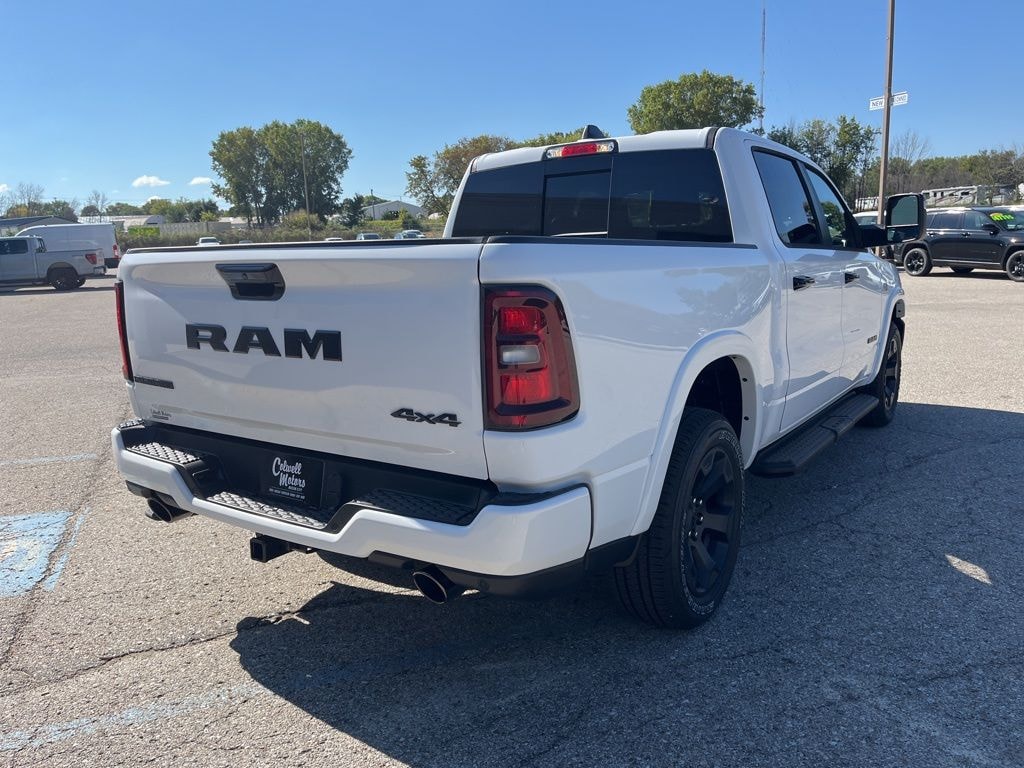 New 2026 Ram 1500 BIG HORN CREW CAB 4X4 5'7 BOX Pickup