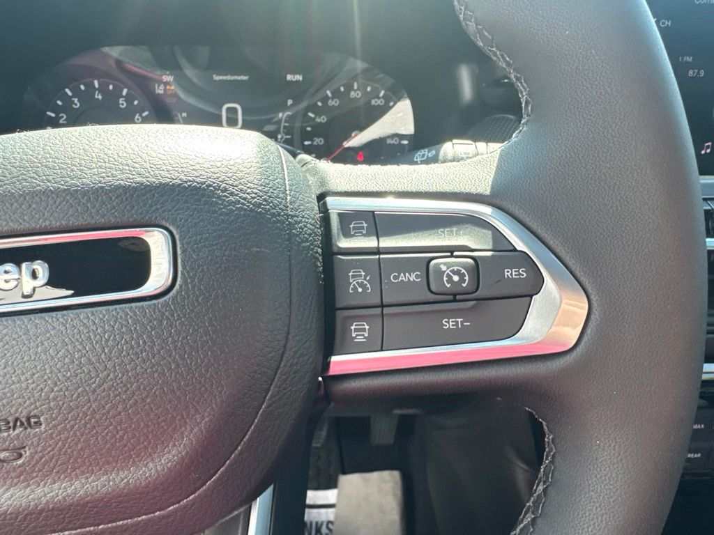 2026 Jeep Compass Latitude Altitude - Photo 15