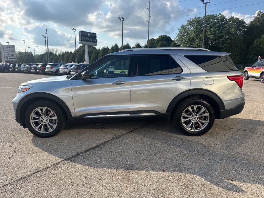 2023 Ford Explorer Limited photo 3