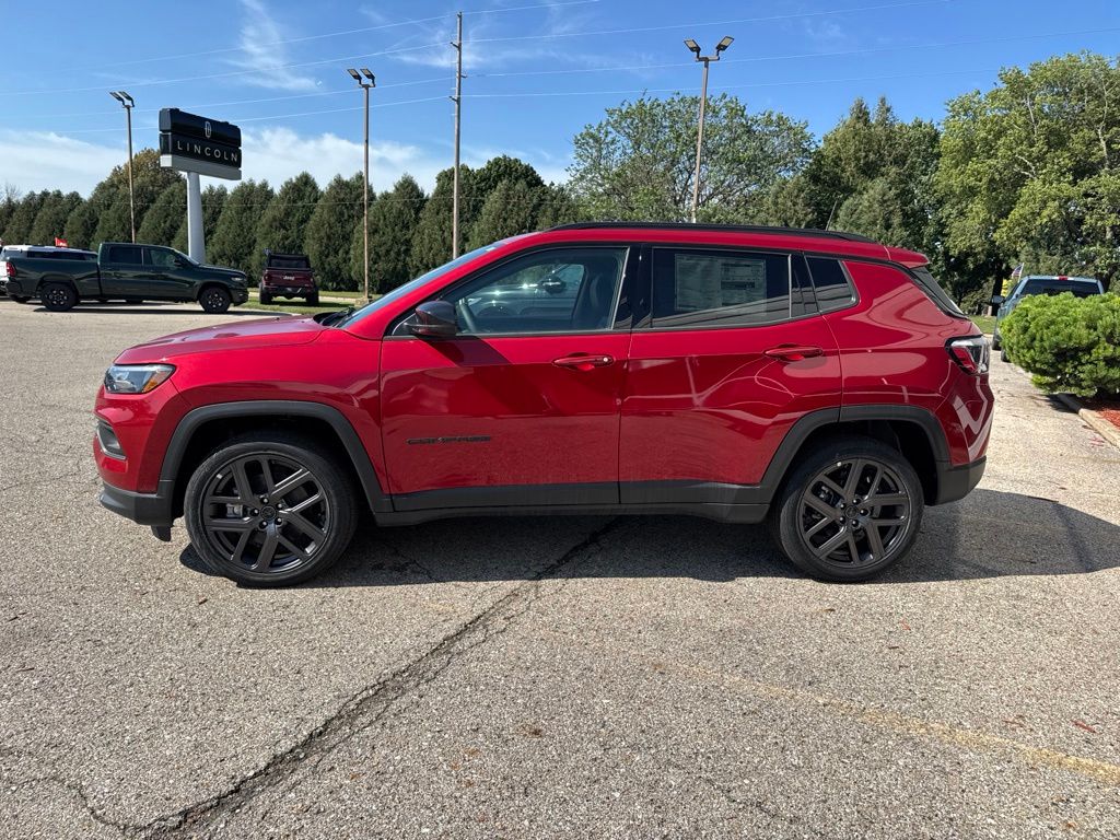 2026 Jeep Compass Latitude Altitude - Photo 6