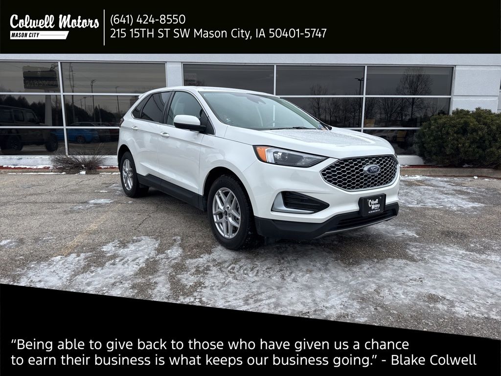 2024 Ford Edge SEL's photo