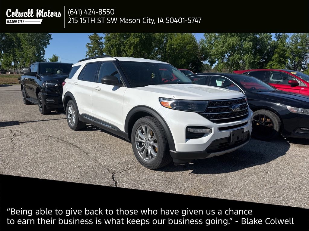 2021 Ford Explorer XLT 4WD's photo