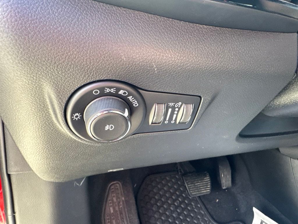 2026 Jeep Compass Latitude Altitude - Photo 13