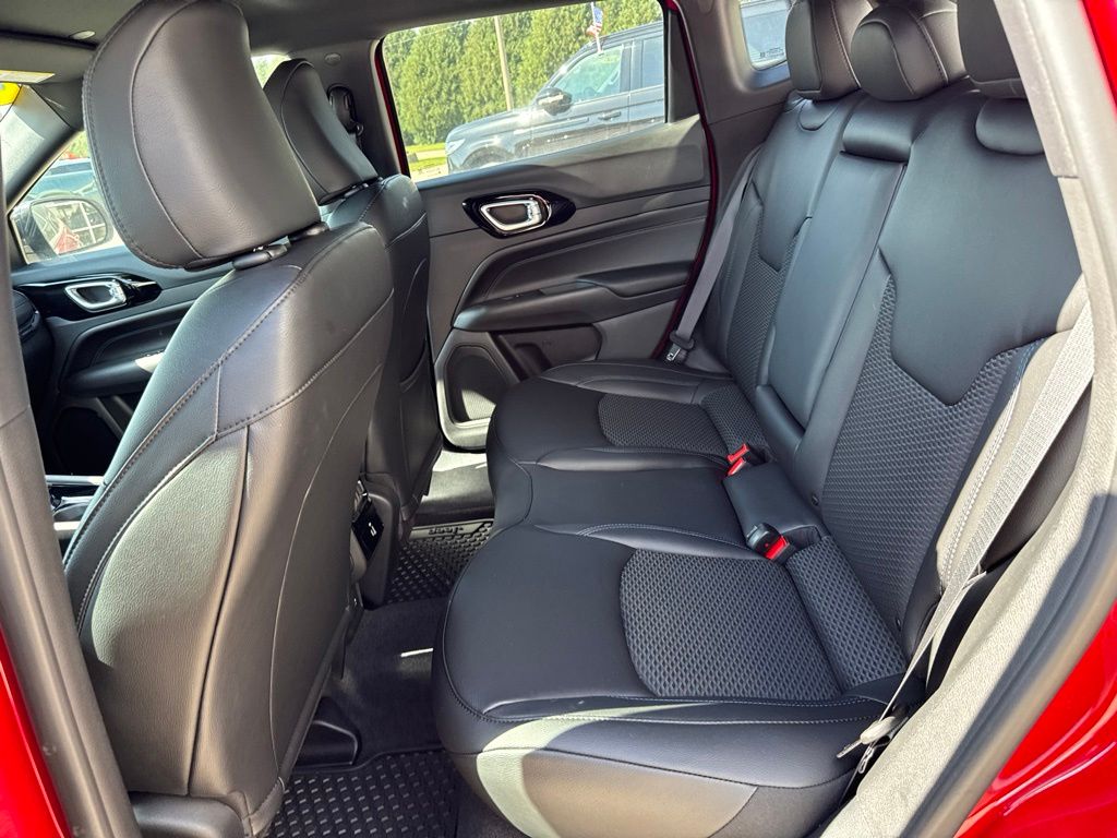2026 Jeep Compass Latitude Altitude - Photo 20