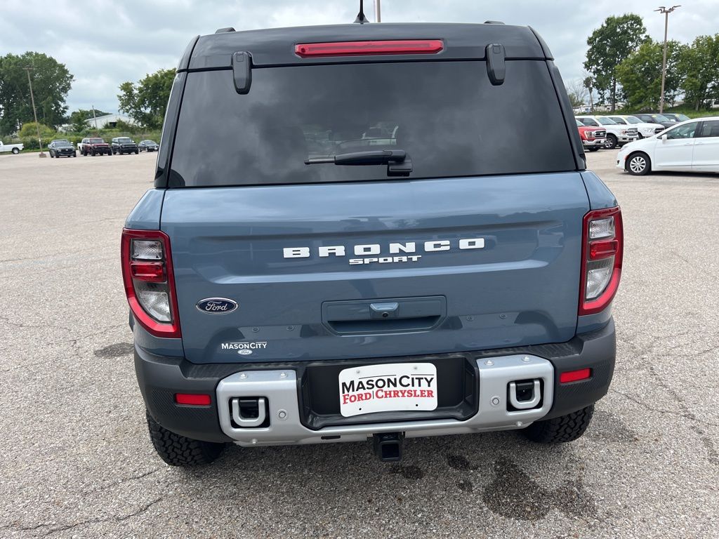 2025 Ford Bronco Sport Outer Banks photo 4