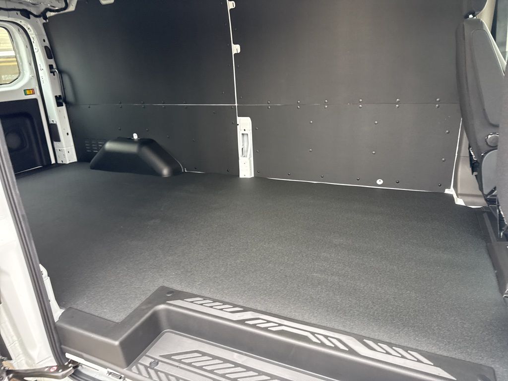 2026 Ford Transit Van Base - Photo 18