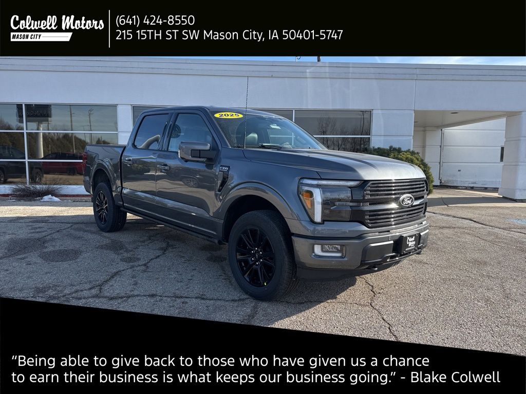 2025 Ford F-150 Platinum's photo