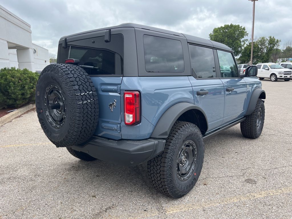 2025 Ford Bronco Big Bend photo 3