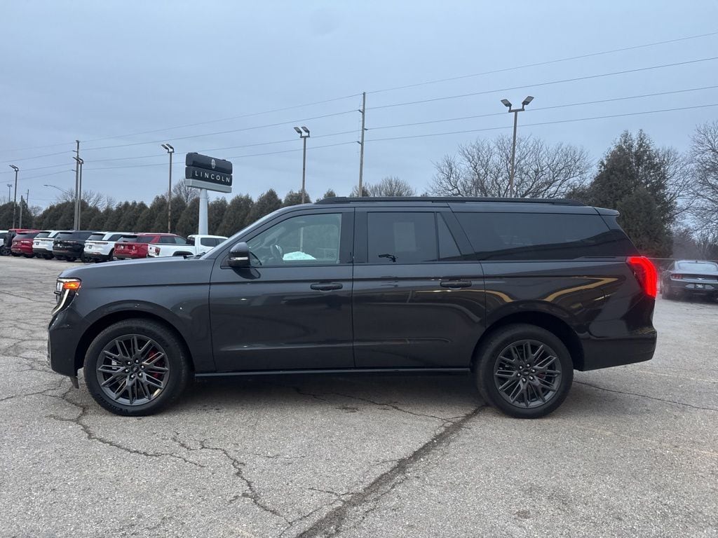 Used 2025 Ford Expedition Max Platinum SUV