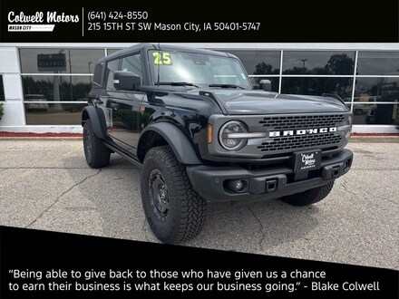 2025 Ford Bronco Badlands SUV
