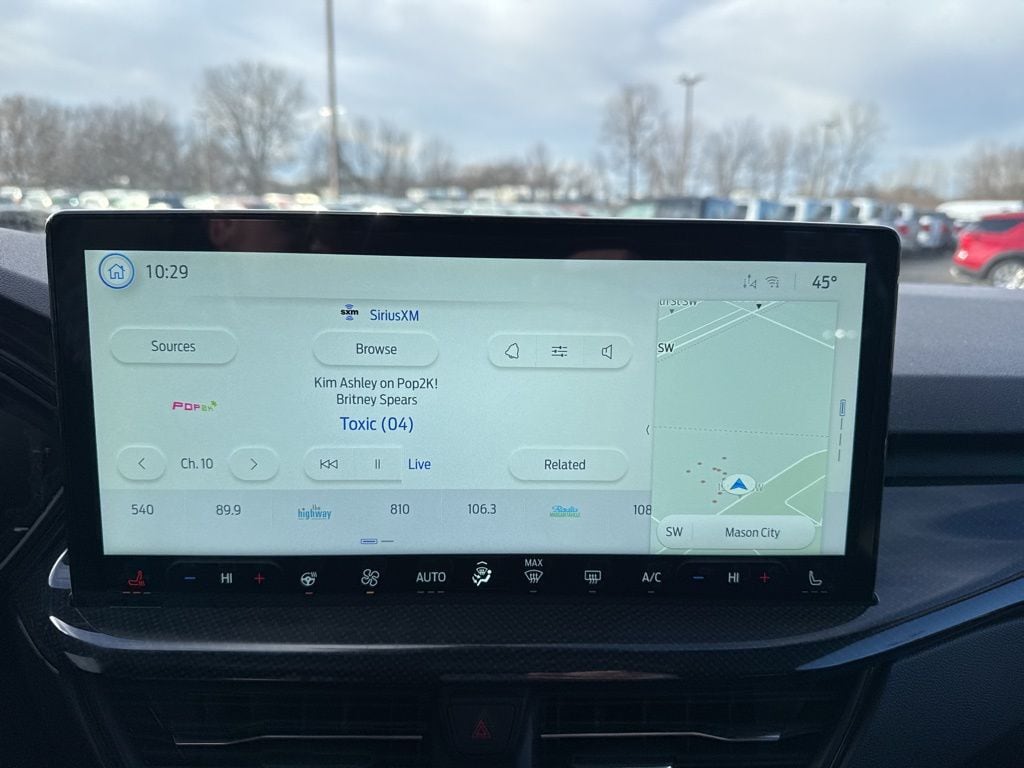 2026 Ford Escape ST-Line - Photo 14