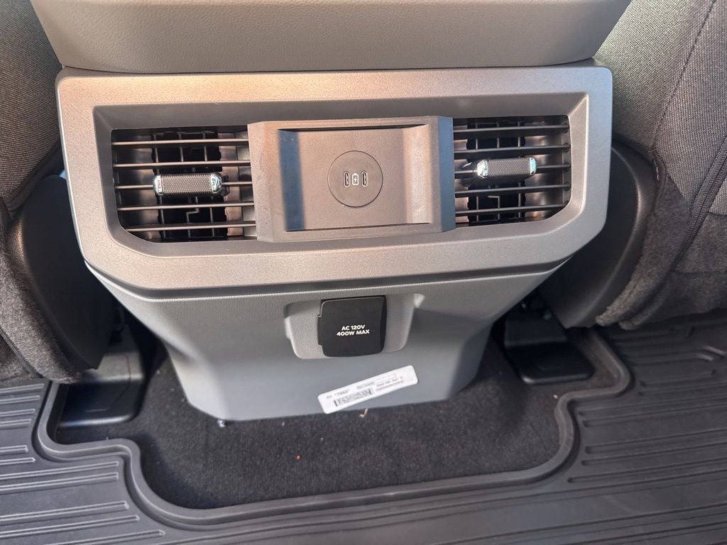 2026 Ford F-350 Super Duty XLT - Photo 19