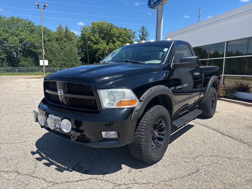 2012 Ram 1500 Express photo 3