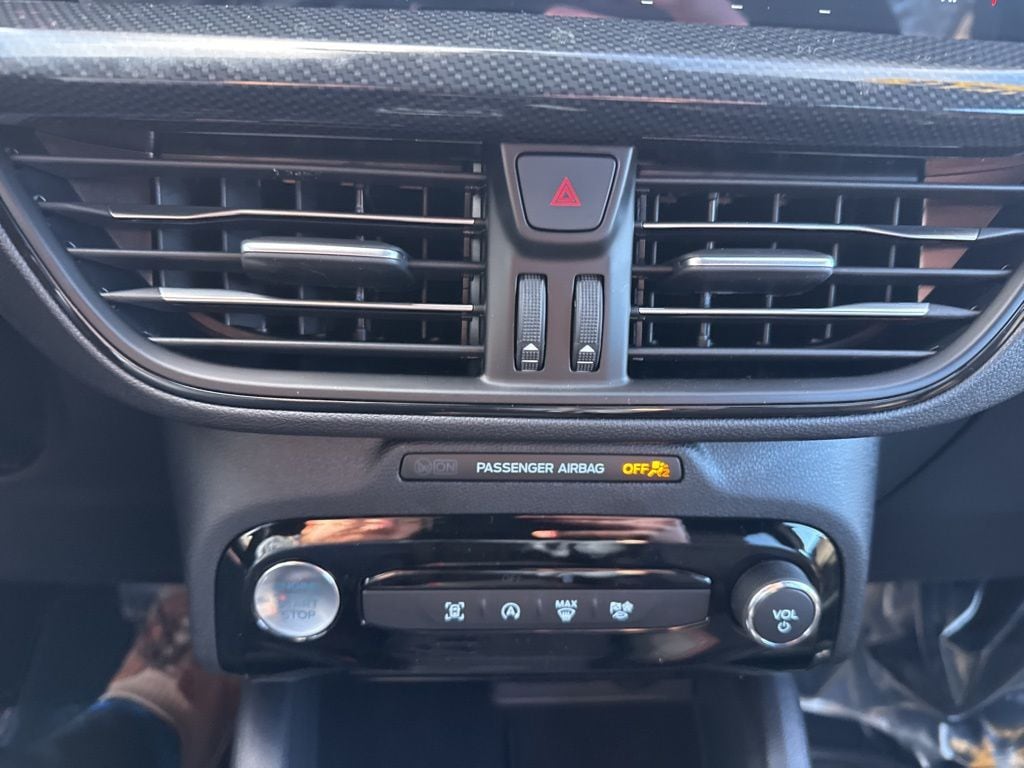2026 Ford Escape ST-Line - Photo 16
