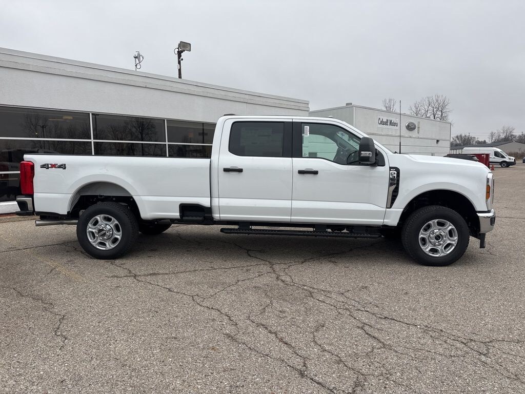 New 2026 Ford F-350 Truck Crew Cab