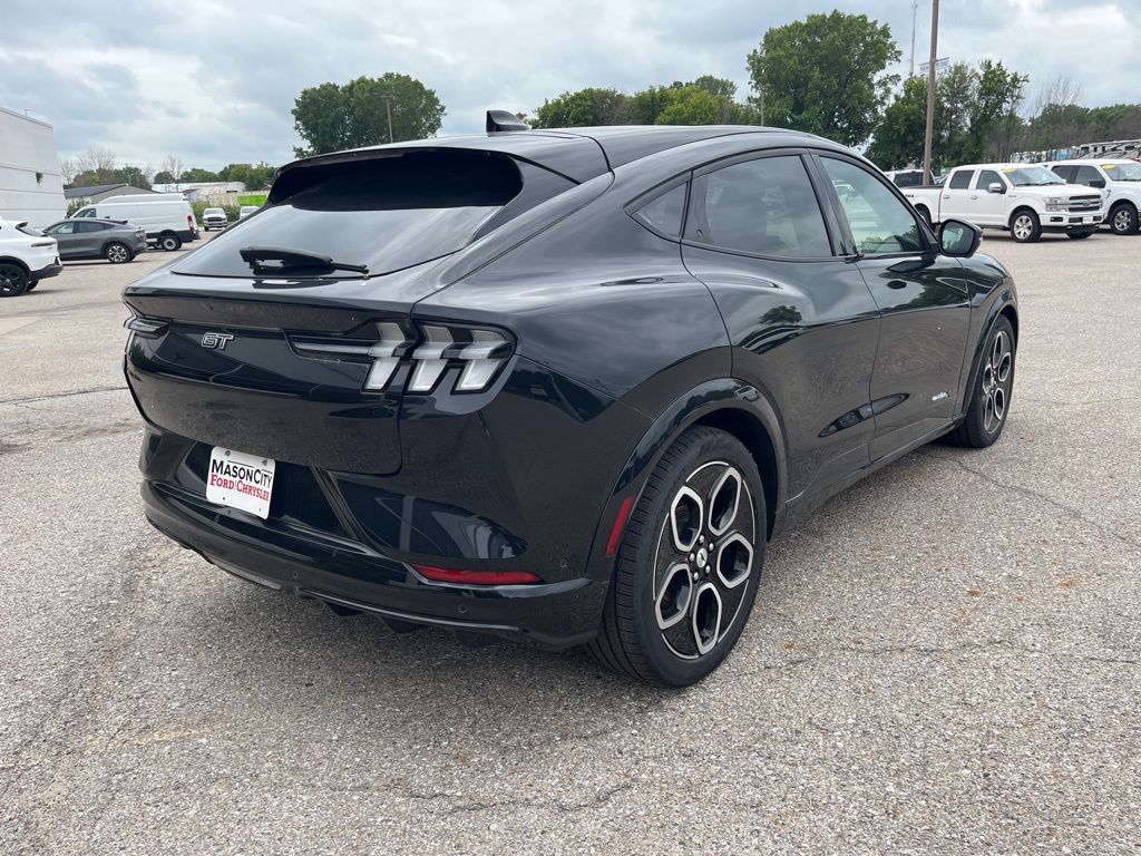 2023 Ford Mustang Mach-E GT photo 2