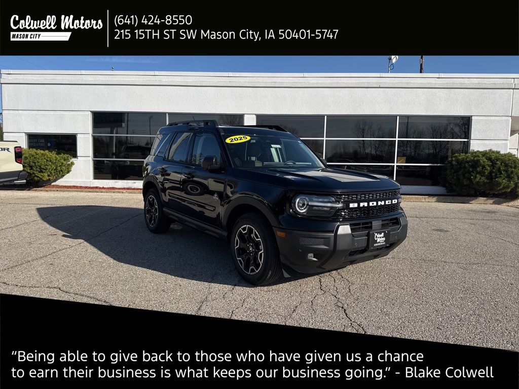 2025 Ford Bronco Sport Outer Banks's photo