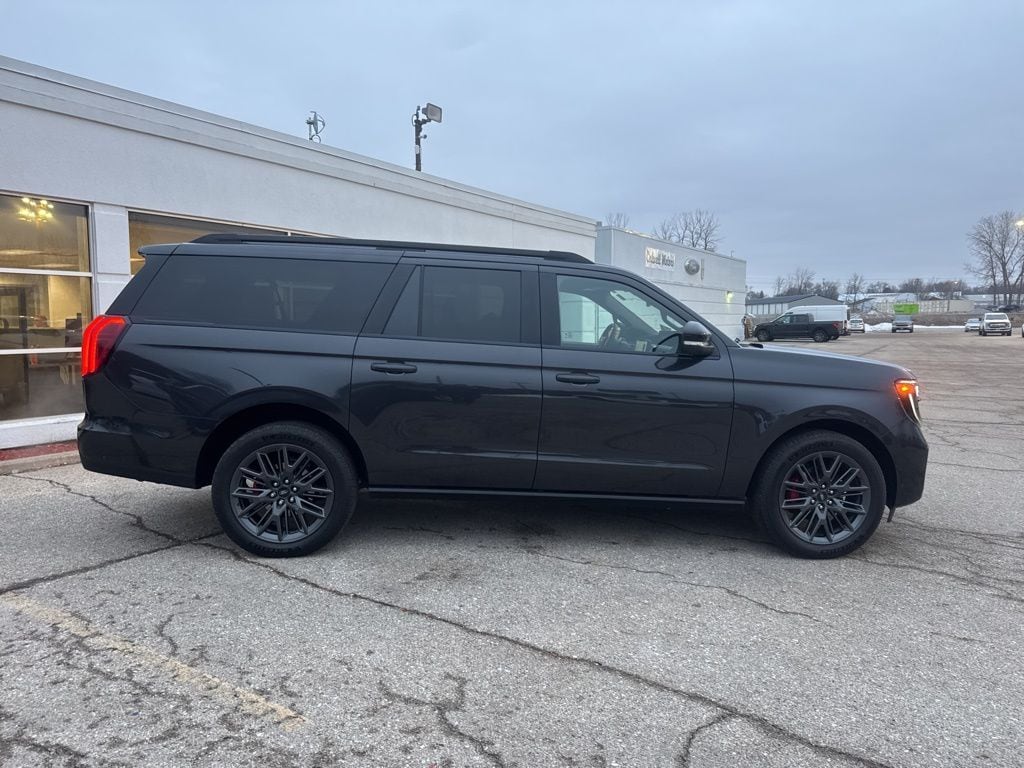 Used 2025 Ford Expedition Max Platinum SUV