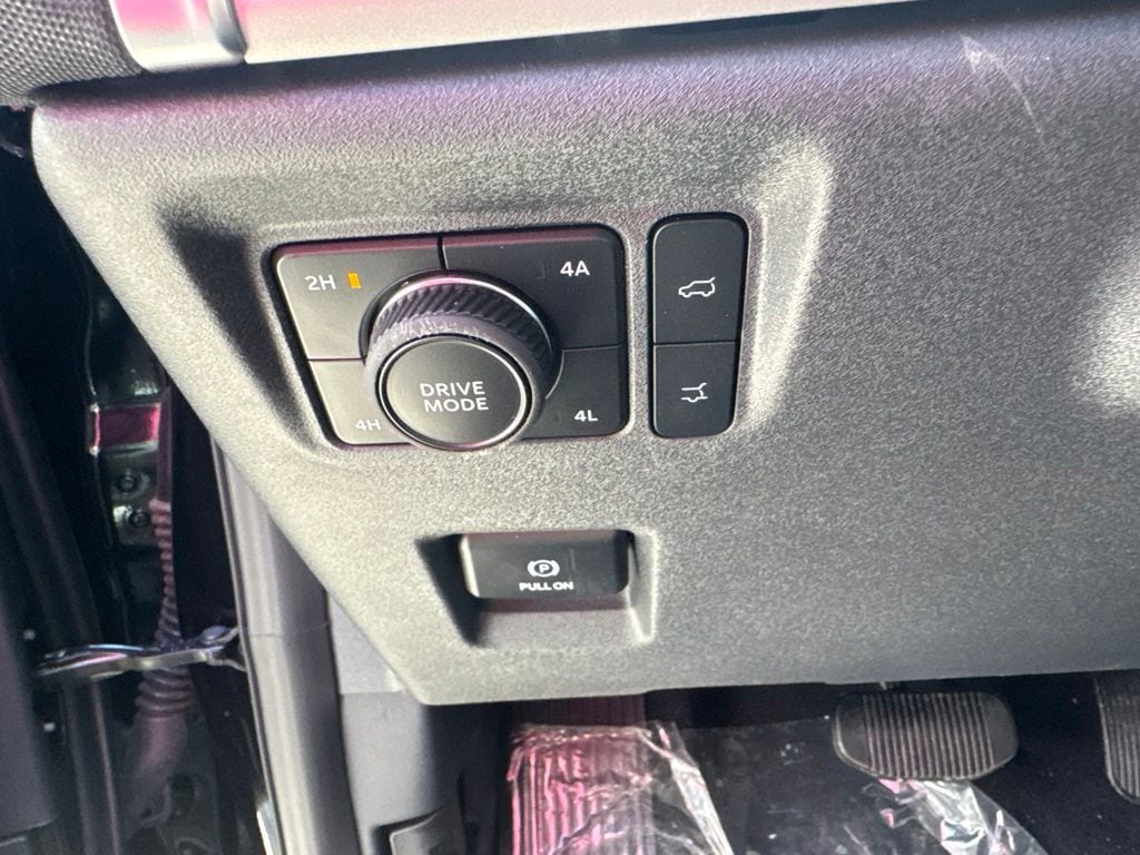 2026 Ford Expedition MAX Active - Photo 13
